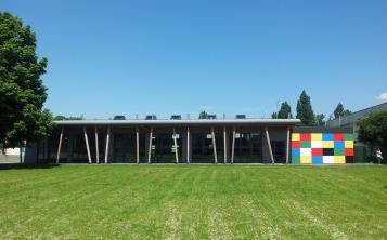 Construction d'un centre de loisirs et réhabilitation de la cantine de Saint André les Vergers (10)